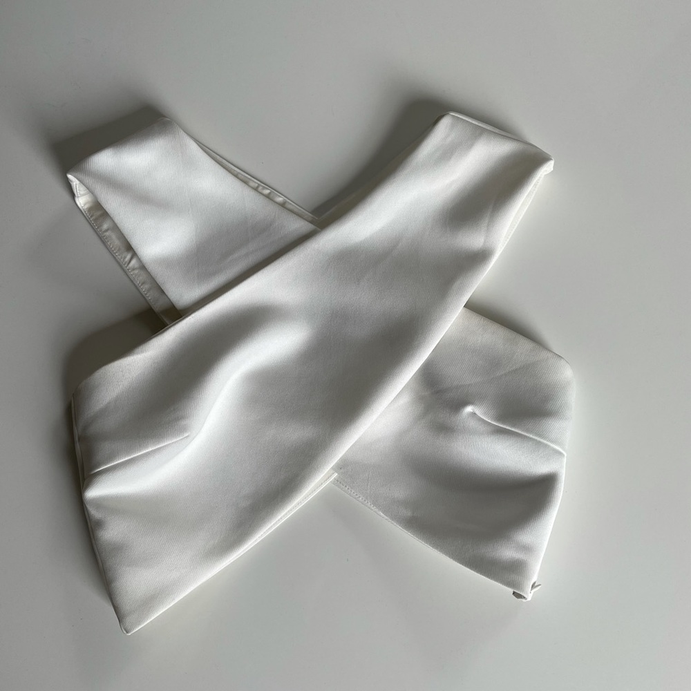 tobi crisscross crop top